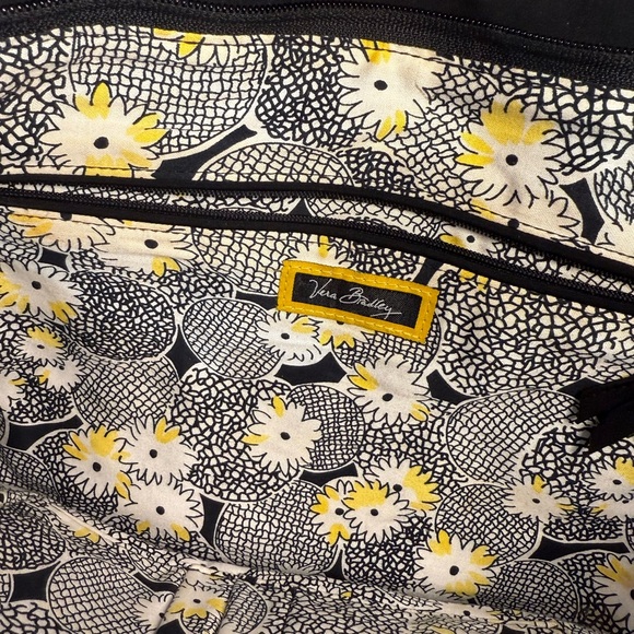Vera Bradley Black Quilted Large Tote Bag Purse 
With Floral Lining Zip Top - Picture 3 of 8